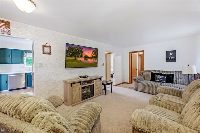 1 Wood Street, Leetonia, OH 44431