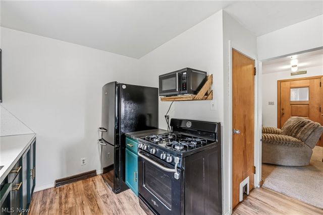 1 Wood Street, Leetonia, OH 44431