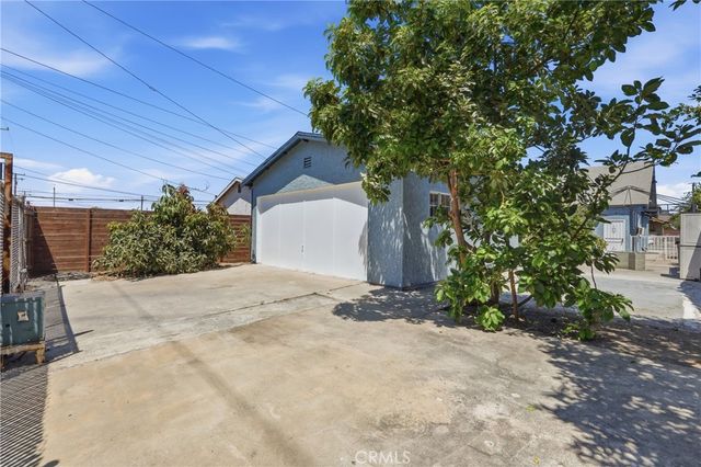 2267 Lime Avenue, Long Beach, CA 90806