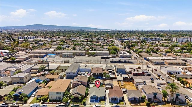 2267 Lime Avenue, Long Beach, CA 90806