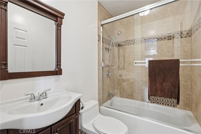 2267 Lime Avenue, Long Beach, CA 90806