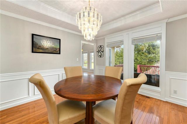 712 Rock Creek Drive, Lansing, KS 66043