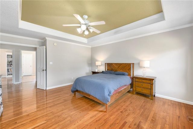 712 Rock Creek Drive, Lansing, KS 66043