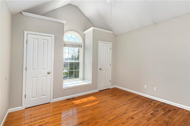 712 Rock Creek Drive, Lansing, KS 66043