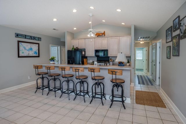 1170 Shore Drive, Manning, SC 29102