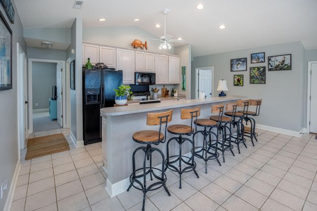 1170 Shore Drive, Manning, SC 29102