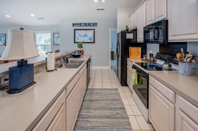 1170 Shore Drive, Manning, SC 29102