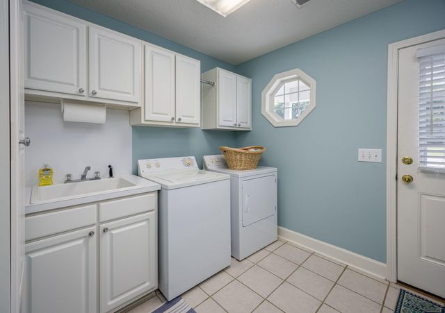 1170 Shore Drive, Manning, SC 29102