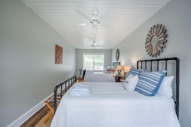 1170 Shore Drive, Manning, SC 29102