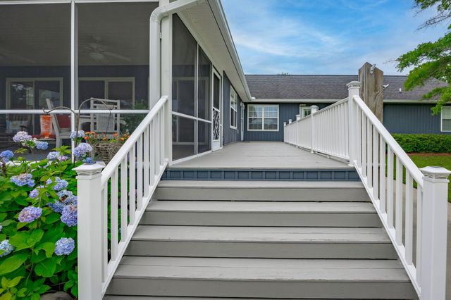 1170 Shore Drive, Manning, SC 29102