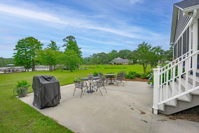 1170 Shore Drive, Manning, SC 29102