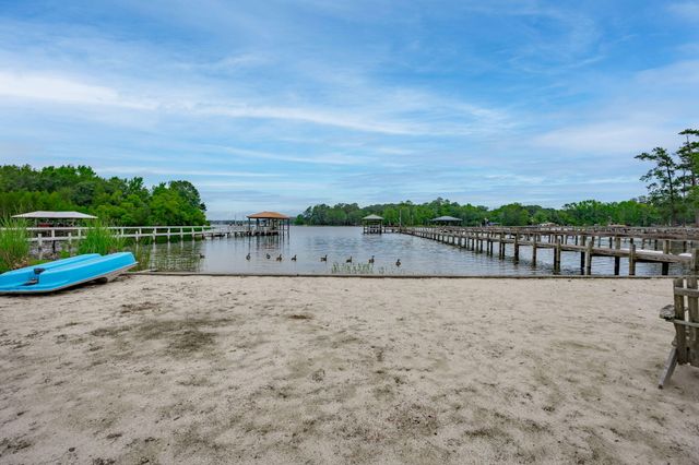 1170 Shore Drive, Manning, SC 29102