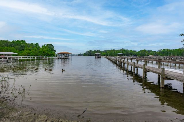 1170 Shore Drive, Manning, SC 29102