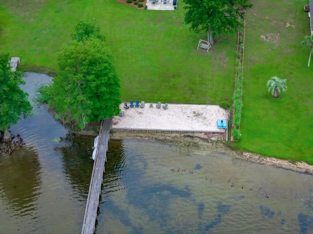 1170 Shore Drive, Manning, SC 29102