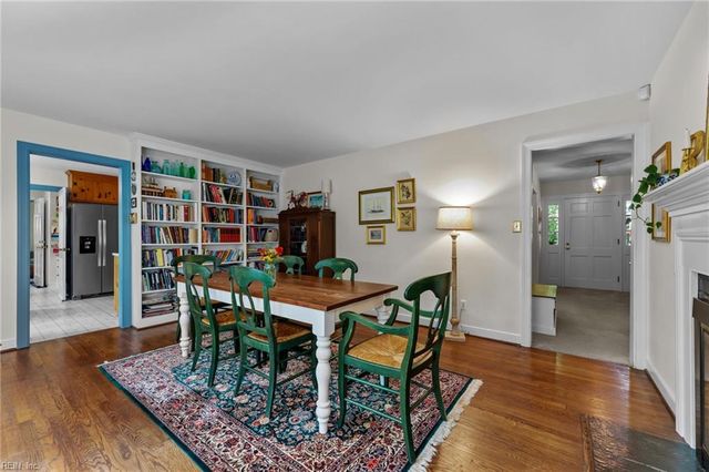 104 Holcomb DR, Williamsburg, VA 23185