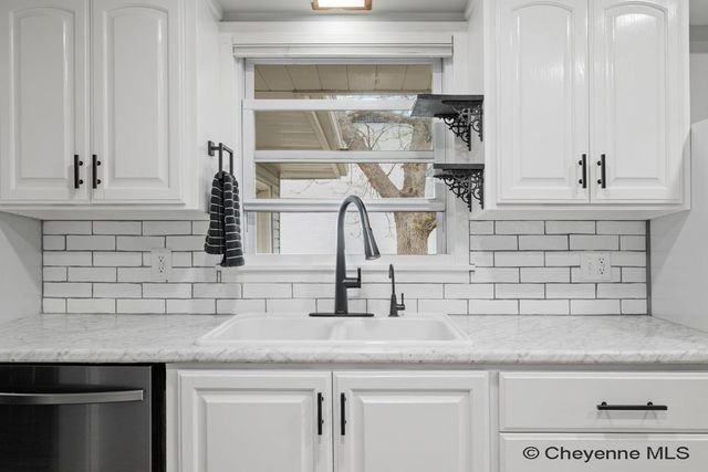 68 14TH ST, Wheatland, WY 82201