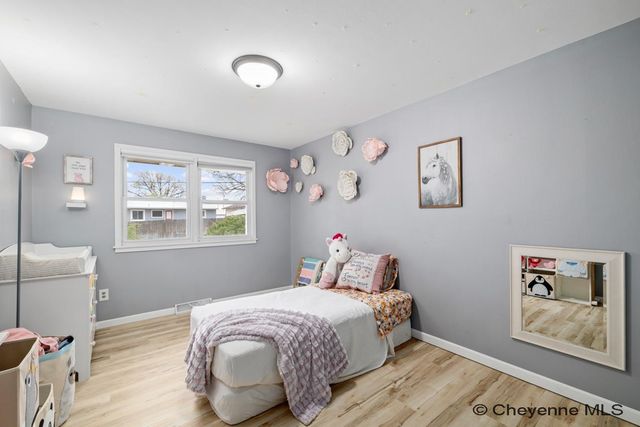 68 14TH ST, Wheatland, WY 82201