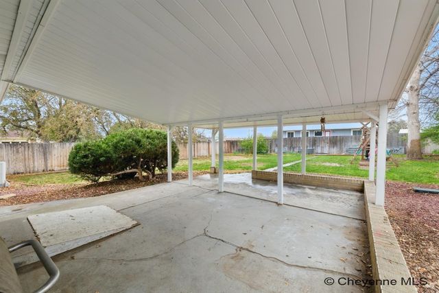 68 14TH ST, Wheatland, WY 82201