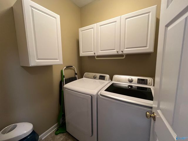 546 Blackshear Lane SW, Hartselle, AL 35640