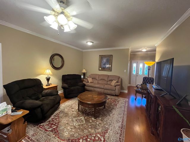 546 Blackshear Lane SW, Hartselle, AL 35640