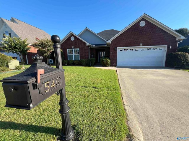 546 Blackshear Lane SW, Hartselle, AL 35640