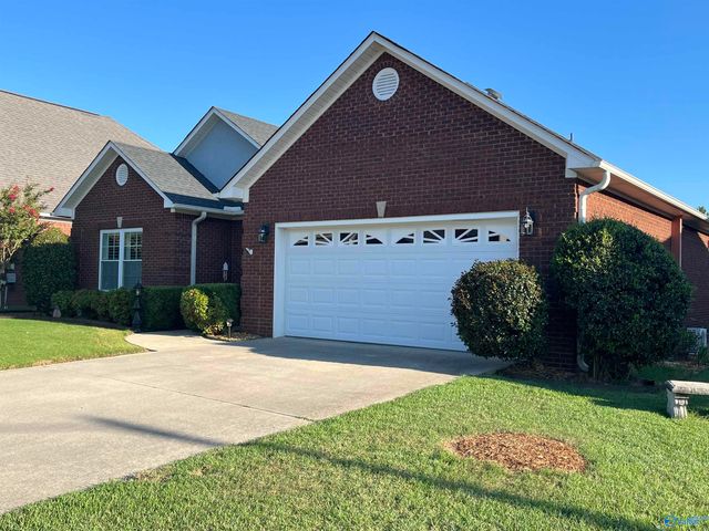 546 Blackshear Lane SW, Hartselle, AL 35640