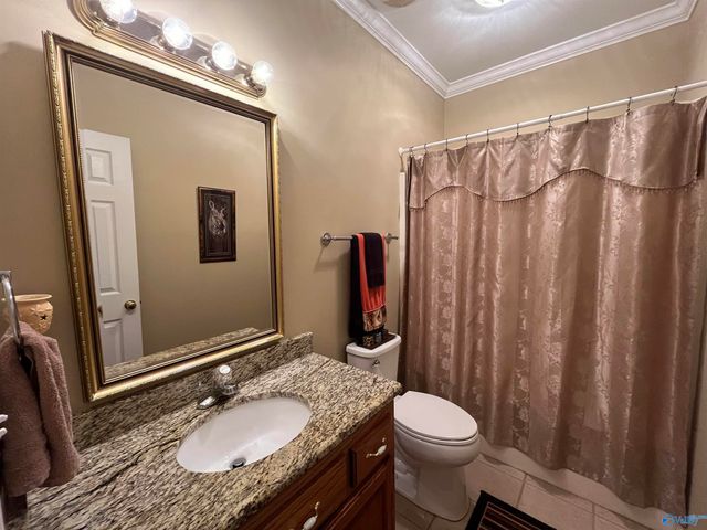 546 Blackshear Lane SW, Hartselle, AL 35640