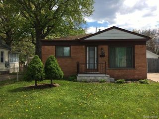 59 W Harwood Avenue, Madison Heights, MI 48071