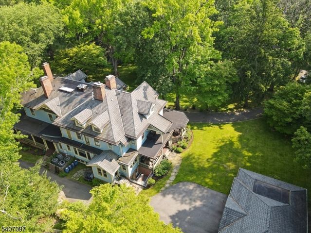 40 Highland Ave, Millburn Twp., NJ 07078