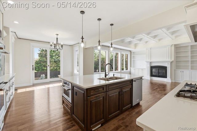 35339 W 13 Mile Road, Farmington Hills, MI 48331