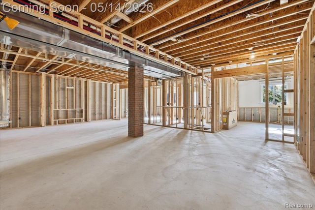 35339 W 13 Mile Road, Farmington Hills, MI 48331