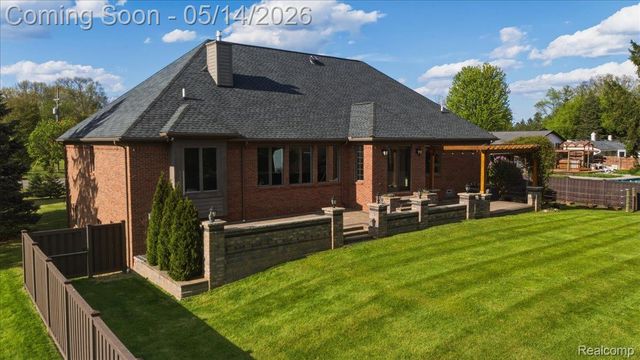 35339 W 13 Mile Road, Farmington Hills, MI 48331