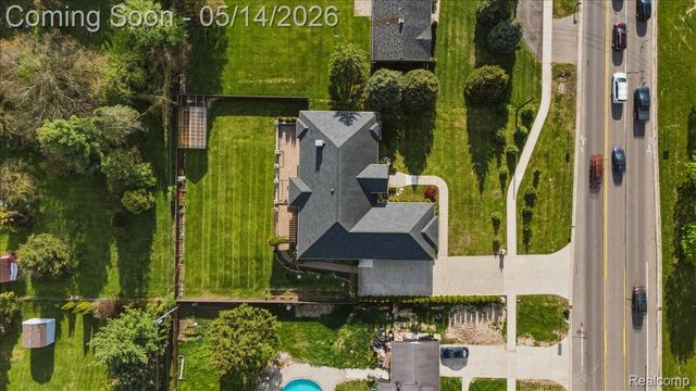35339 W 13 Mile Road, Farmington Hills, MI 48331