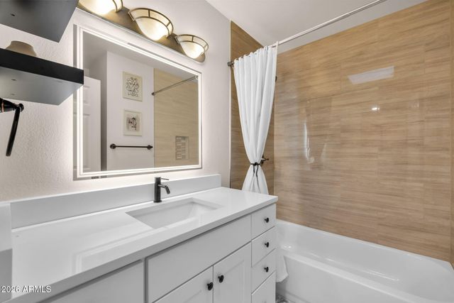 7609 N LYNN OAKS Drive, Scottsdale, AZ 85258