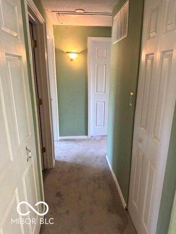 10361 Mercury Drive, Indianapolis, IN 46229