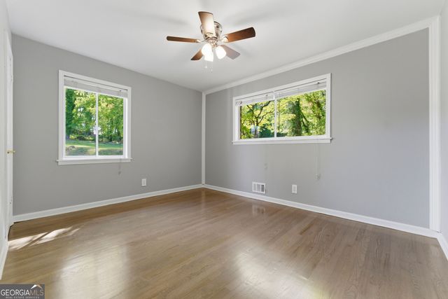 1100 Vonda Lane SW, Mableton, GA 30126