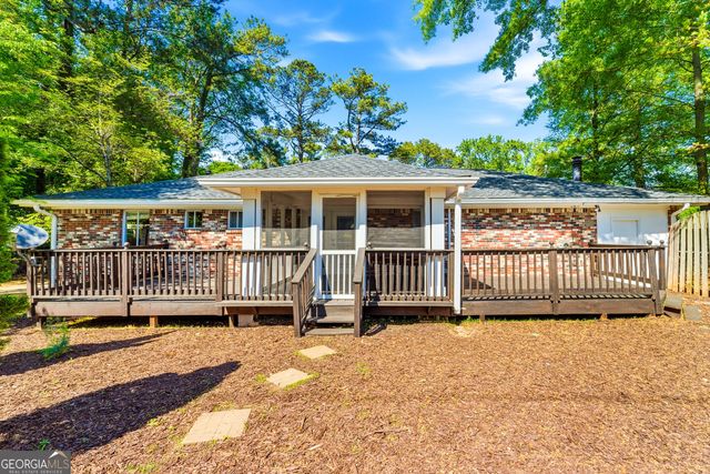 1100 Vonda Lane SW, Mableton, GA 30126