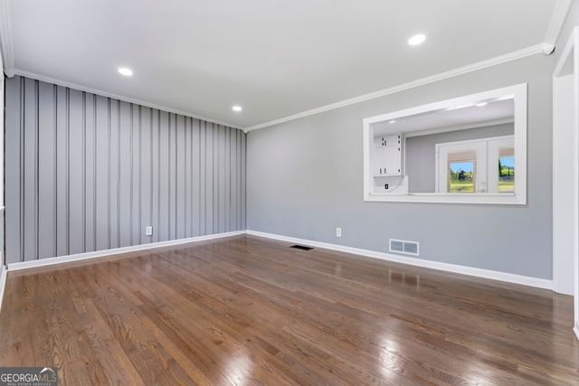 1100 Vonda Lane SW, Mableton, GA 30126