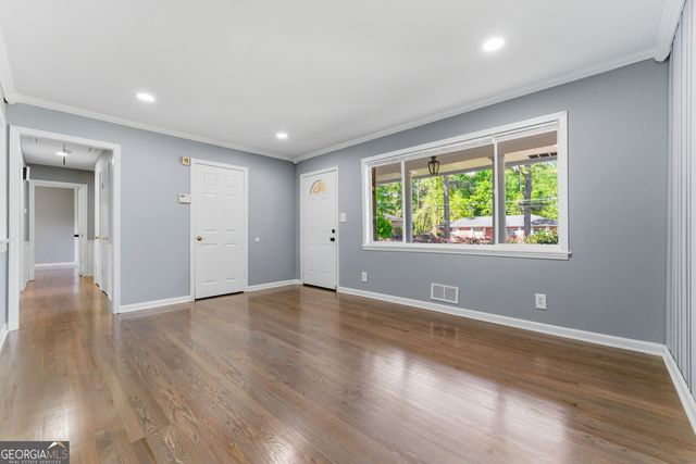 1100 Vonda Lane SW, Mableton, GA 30126