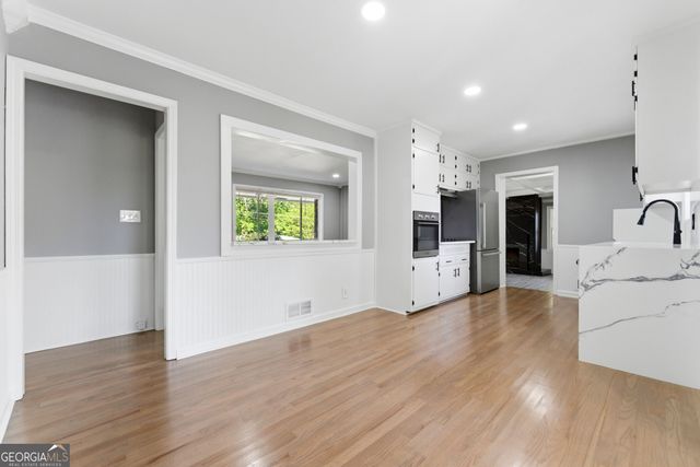 1100 Vonda Lane SW, Mableton, GA 30126