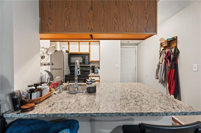 795 HAMMOND Drive 505, Atlanta, GA 30328