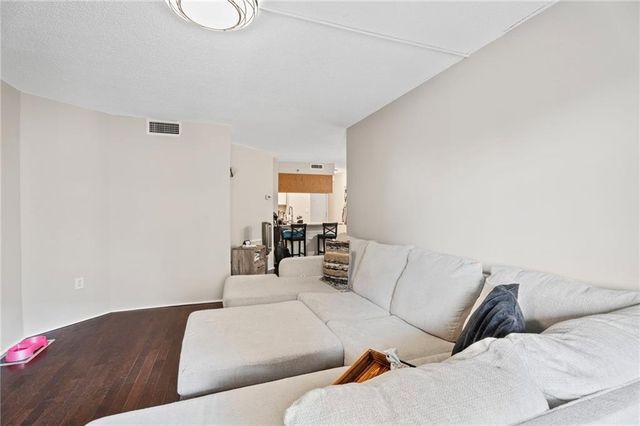 795 HAMMOND Drive 505, Atlanta, GA 30328