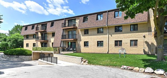 3239 S 58th STREET #106, Milwaukee, WI 53219
