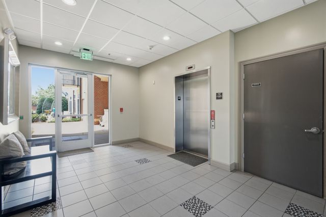 205 31st Ave N Apt 310, Nashville, TN 37203