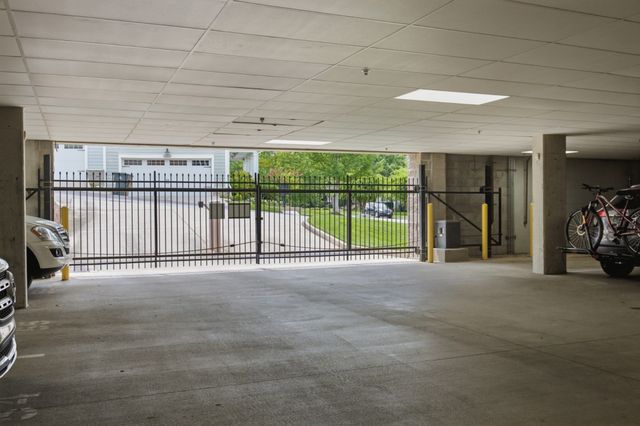 205 31st Ave N Apt 310, Nashville, TN 37203