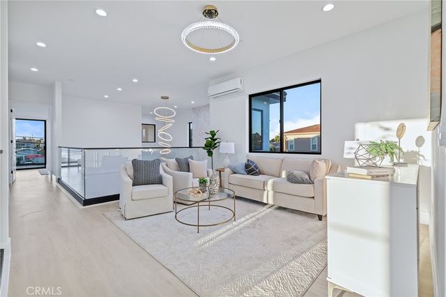10322 Avenida Cinco De Mayo, Fountain Valley, CA 92708