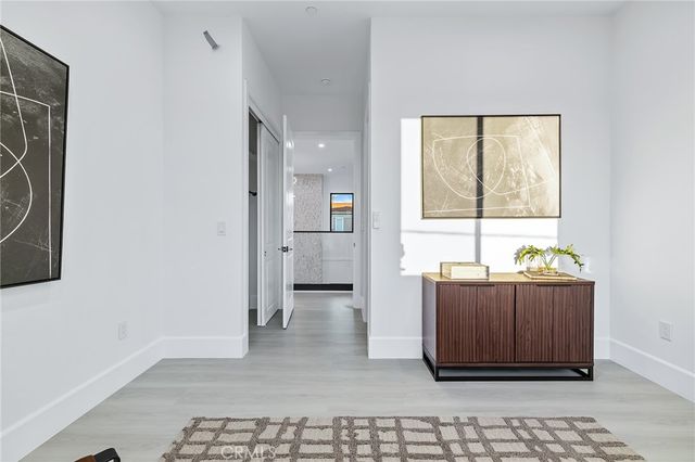 10322 Avenida Cinco De Mayo, Fountain Valley, CA 92708