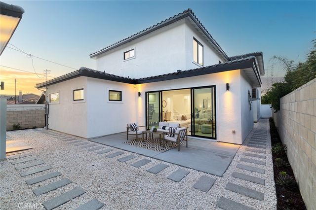 10322 Avenida Cinco De Mayo, Fountain Valley, CA 92708