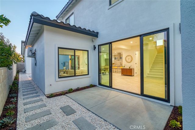 10322 Avenida Cinco De Mayo, Fountain Valley, CA 92708