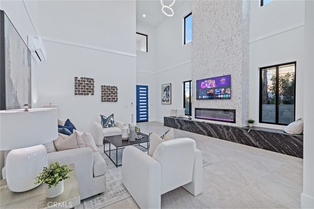 10322 Avenida Cinco De Mayo, Fountain Valley, CA 92708